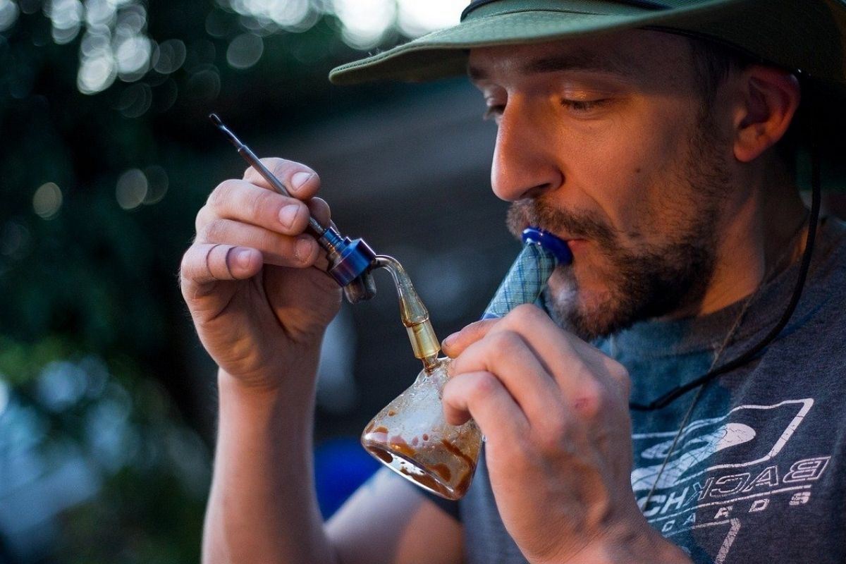 Dabbing 101: What Is A Chazzed Banger, And How Do You Avoid It?