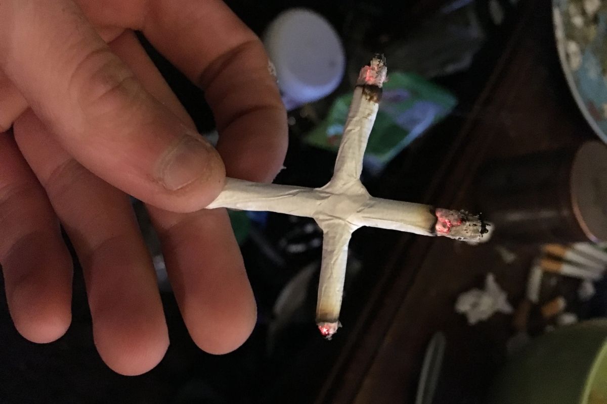 How To Roll A Cross Joint In Simple Steps